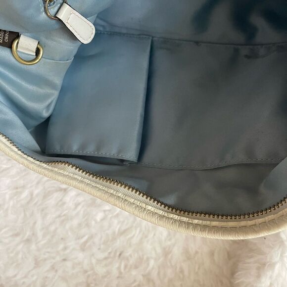 Coach Signature Nylon Blue Scarf Print Hobo Bag 11734 Leather strap and trim. - Picture 15 of 16